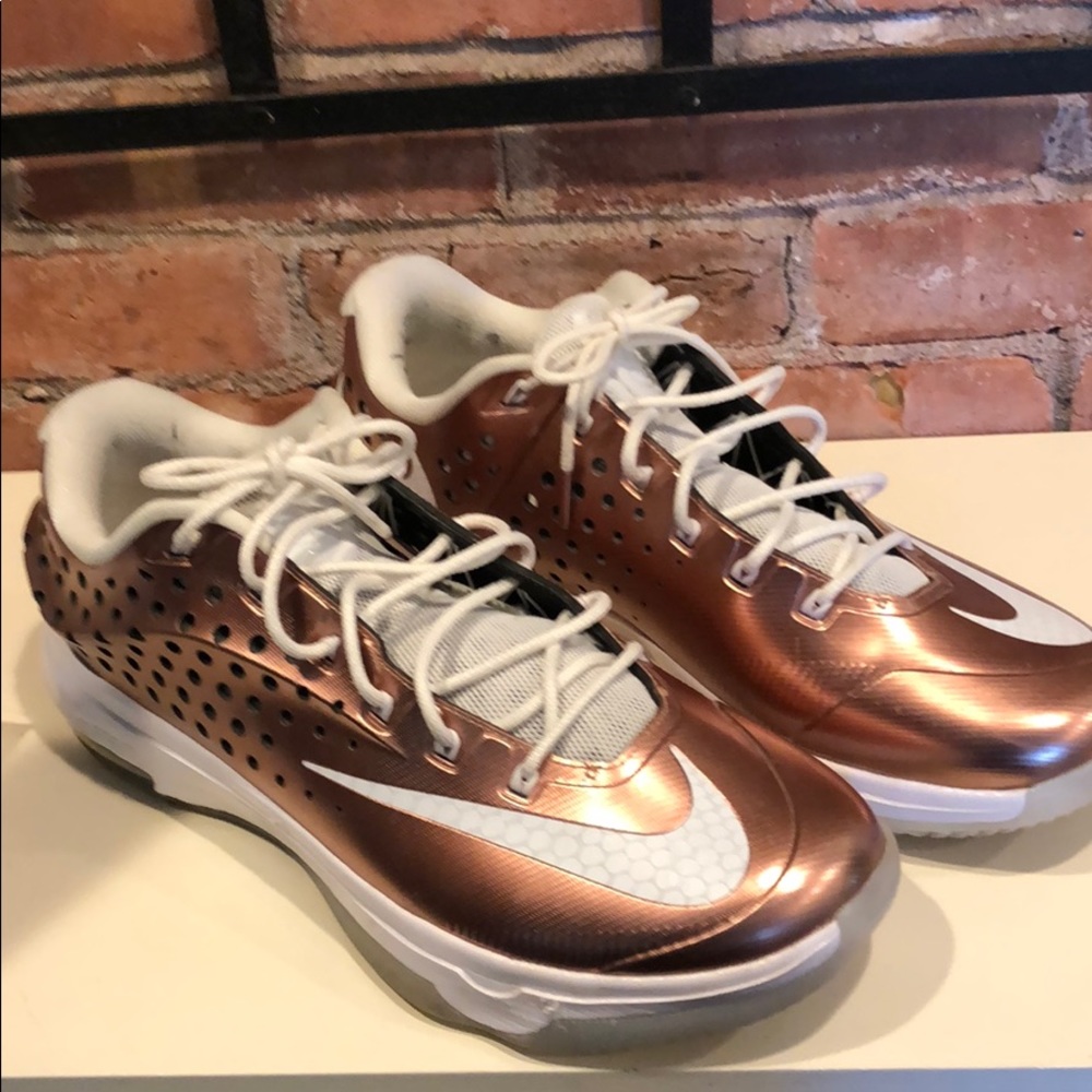 KD Elite EYBL men’s size 14 worn once